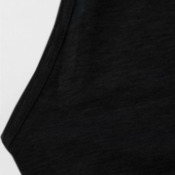 Open Back Cropped Tank Top - Picture 3 of 3